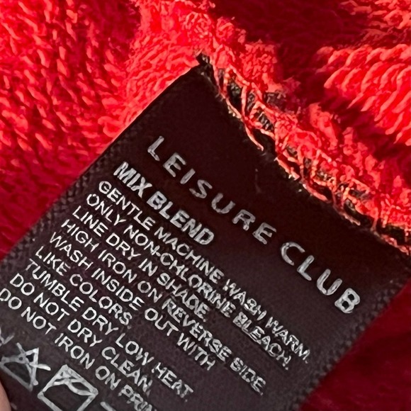 Leisure Club Girls Disney Sassy Minnie Mouse Tongue Out Red Pullover Top - Picture 5 of 8